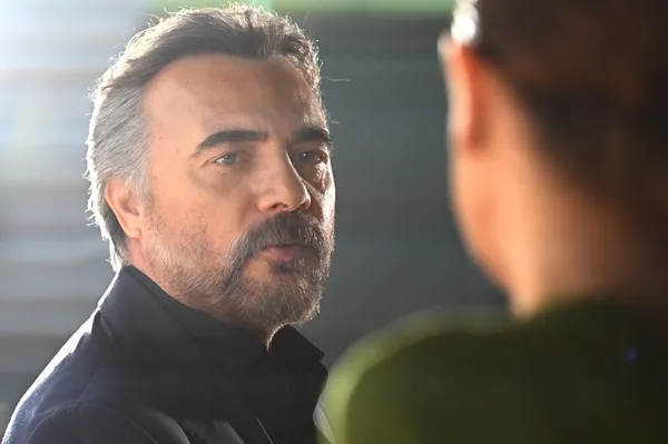 Ben Bu Cihana Sığmazam 41. bölüm izle! 17 Ekim Ben Bu Cihana Sığmazam son bölüm tek parça izle! ATV canlı yayın ekranı