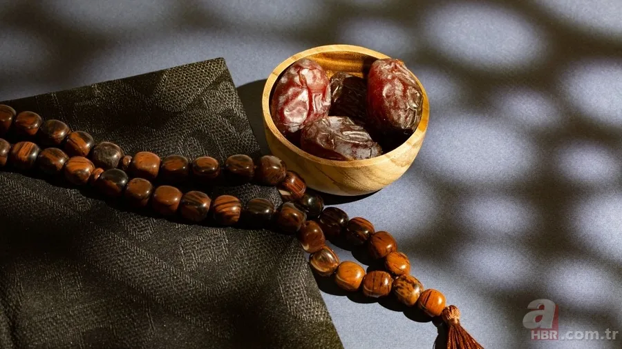 Sahurda ezan okunurken su içilir mi? Oruç başlangıcı hangi an? 3