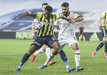 Fenerbahçe Kadıköy'de yenilgi rekoru kırdı