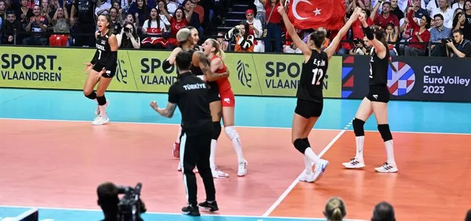 Filenin Sultanları yarı finalde! Türkiye 3-0 Polonya MAÇ SONUCU