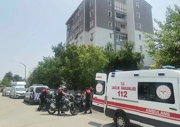İzmir'de kan donduran vahşet! Eski eşi ve abisini katletti çocuğunu alıp kaçtı