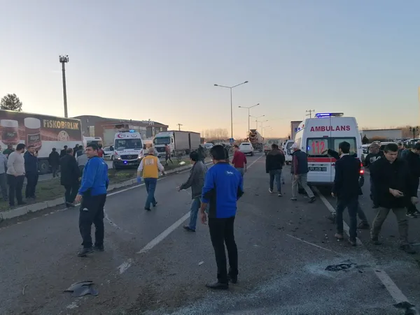 Samsun'da öğrenci servisi kaza yaptı! - 3