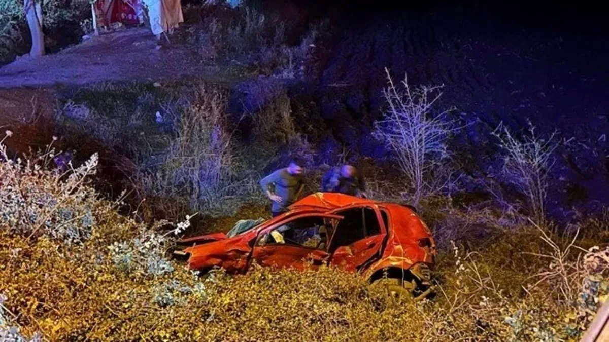 Osmaniye'de 2 otomobil çarpıştı: 1 ölü, 2 yaralı