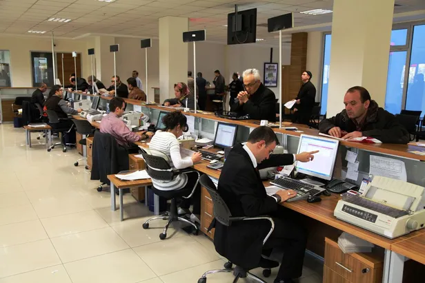 En az 22 bin TL maaş ile alacaklar! Belediyeler ekim ayı içerisinde memur, zabıta, itfaiye eri ve sözleşmeli personel alım yapıyor! İşte ilanlar… - 12