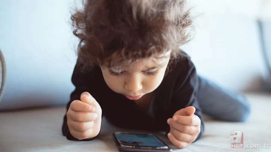 "Bir şey olmaz" demeyin: Fazla ekran çocuklarda hangi sorunları doğuruyor? 5