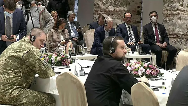 Son dakika: Dolmabahçe'de sürpriz isim! Rusya ile Ukrayna arasındaki tarihi görüşmeye Roman Abramoviç de katılıyor - 1