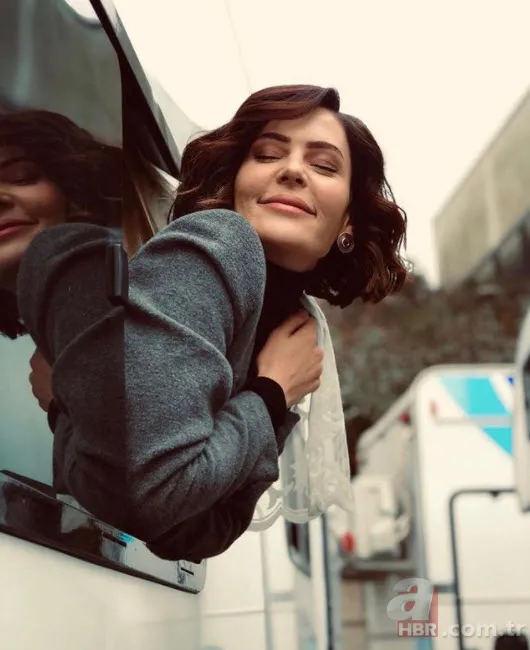 Maraşlı'nın yıldızı memleketiyle gündem oldu! Bakın Burak Deniz aslen nereliymiş 12