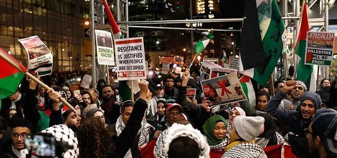 ABD’nin Kudüs kararı Times Meydanı’nda protesto edildi