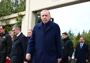 Başkan Erdoğan cuma namazını Hz. Ali Camisi'nde kıldı