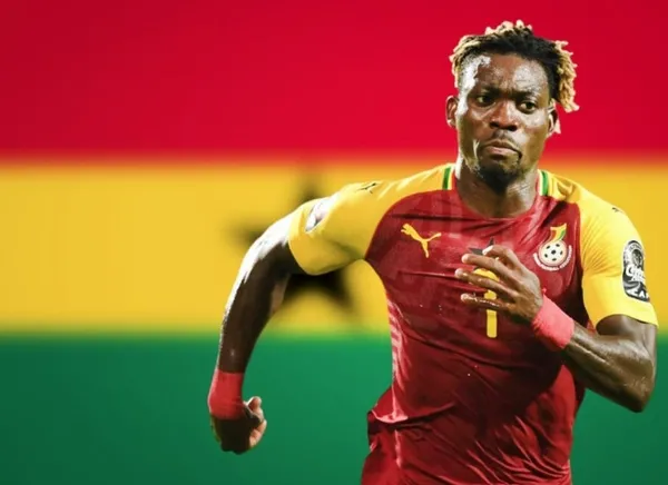 christian-atsu-oldu-mu-depremde-enkaz-altinda-kalan-christian-atsu-kimdir-kac-yasindaydi-1676702532993.jpg Christian Atsu öldü mü? Depremde enkaz altında kalan Christian Atsu kimdir, kaç yaşındaydı? - 3