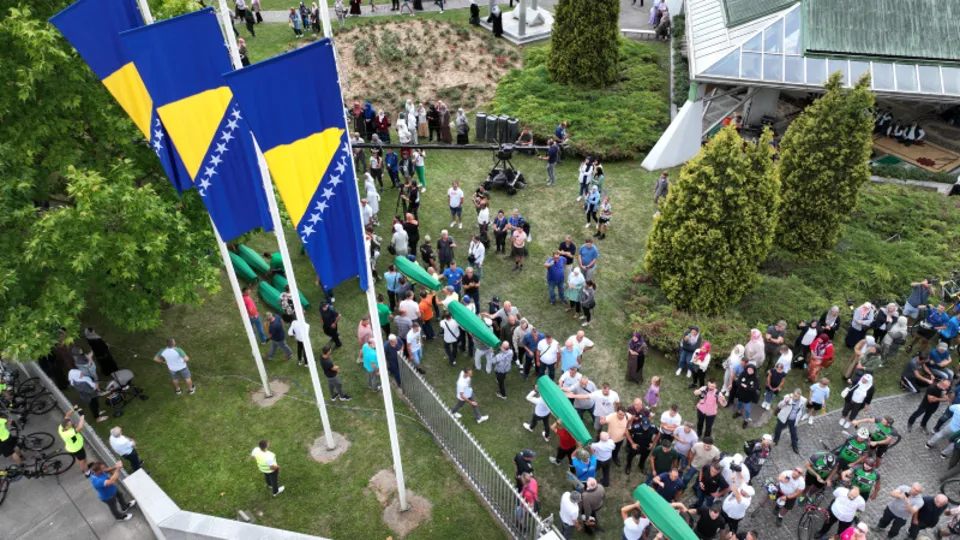 Srebrenitsa soykırımının 50 kurbanı toprağa verilecek!