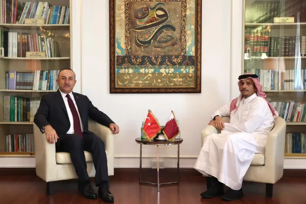 Dışişleri Bakanı Mevlüt Çavuşoğlu Katarlı mevkidaşı Şeyh Al Sani ile görüştü - 3