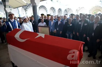 Tunceli’de donarak şehit olan 2 asker gözyaşlarıyla son yolculuklarına uğurlandı
