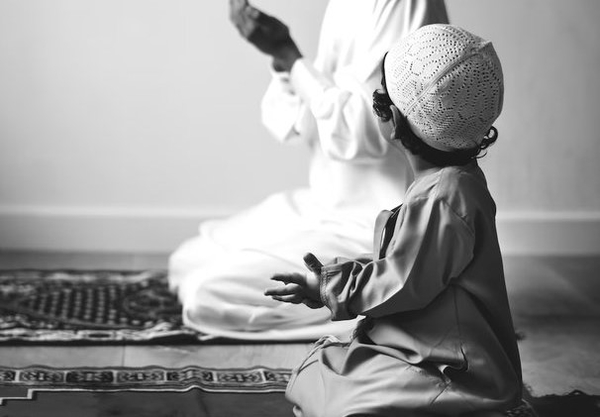 Ellerin semaya açıldığı gece: Berat Gecesi! Bu mübarek gece nasıl idrak edilmeli?