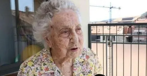 Dünyanın en yaşlı insanı unvanını aldı! Uzun yaşamının sırrını açıkladı