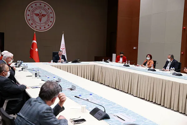 Son dakika: Koronavirüs Bilim Kurulu toplantısı başladı - 2