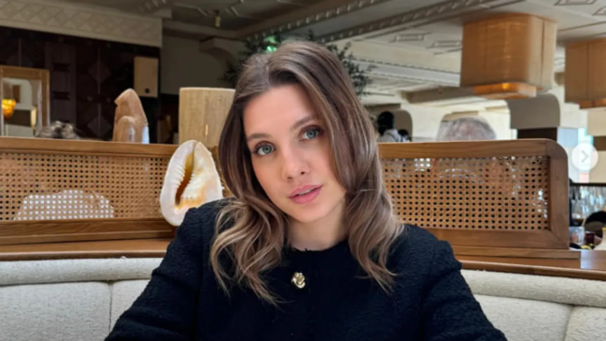 Selena’nın Nazlı’sıydı! Dilara Kurtulmuş’tan mutluluk pozu geldi: Evlilik yolunda ilk adım