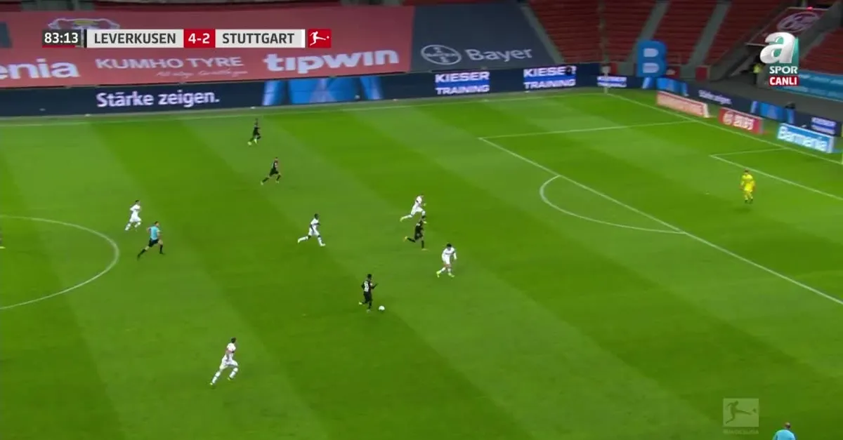 GOL | Leverkusen 5-2 Stuttgart
