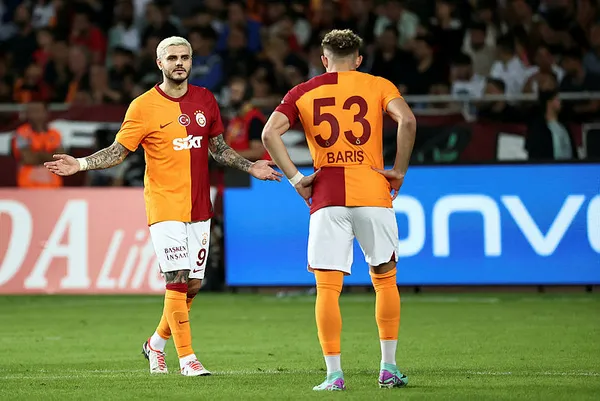 galatasaraydan-son-dakika-super-kupa-adimi-suudi-arabistanda-oynanmamasi-icin-tffye-1700227192523.jpg Galatasaray'dan SON DAKİKA Süper Kupa adımı! Suudi Arabistan'da oynanmaması için TFF'ye... - 2