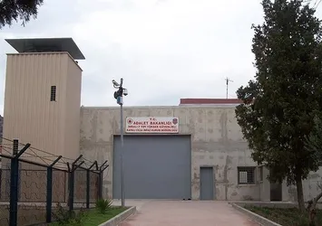 Öcalan'a bayramda ailesiyle görüşme izni