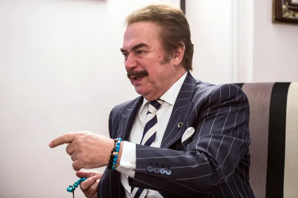 orhan-gencebaydan-yuksek-faiz-ve-doviz-kuru-tepkisi-turkiyeyi-soymak-istiyorlar-1638009230359.jpg Orhan Gencebay’dan yüksek faiz ve döviz kuru tepkisi: Türkiye’yi soymak istiyorlar - 1