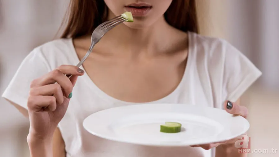 Bulimia nerzova nedir? Fenomen Duygu Özaslan'ın hastalığı Bulimia nerzovanın belirtileri nedir? 2