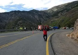 Gümüşhane’de bariyere çarpan motosiklet uçuruma düştü: 1 ölü