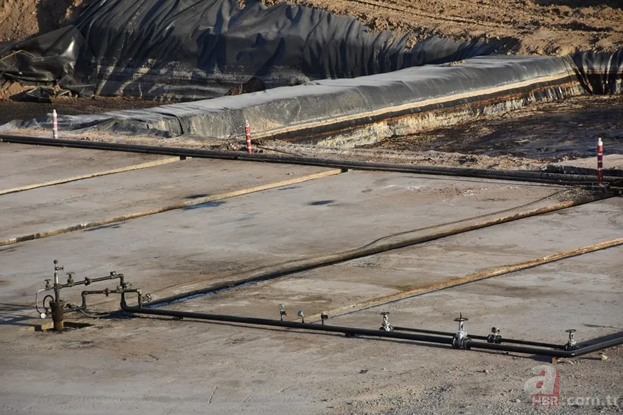 Diyarbakır'da petrol müjdesi bölge halkını sevindirdi: "Buğday, arpa ektiğimiz yerden fışkırdı" 1