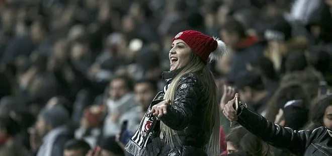 Beşiktaş-Fenerbahçe derbisinde Mini mini bir kuş şarkısı