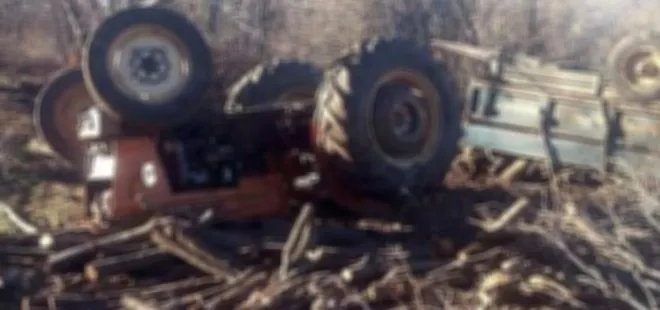 Son dakika: Feci kaza! Odun yüklü traktörün altında kaldı