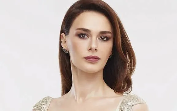 Ayşe Hatun Önal’la Cem Belevi, sonunda aşklarını itiraf etti! - 1