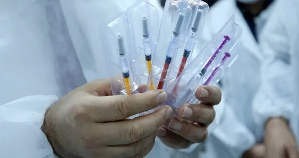 BioNTech aşısının gerçekleri ortaya çıktı! İşte koruma oranı! 5 üniversite bir araya gelip inceledi