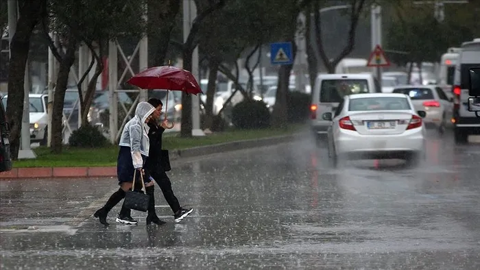1724409466475.jpg Kuvvetli sağanak yağış yolda! Meteoroloji İstanbul için gün verdi! Haritalara yansıdı... - 4
