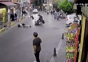 Fatih’te korkutan skuter kazası: 2 kişi yaralandı