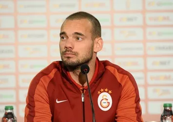 Wesley Sneijder: Kadıköy'e kazanmaya gidiyoruz