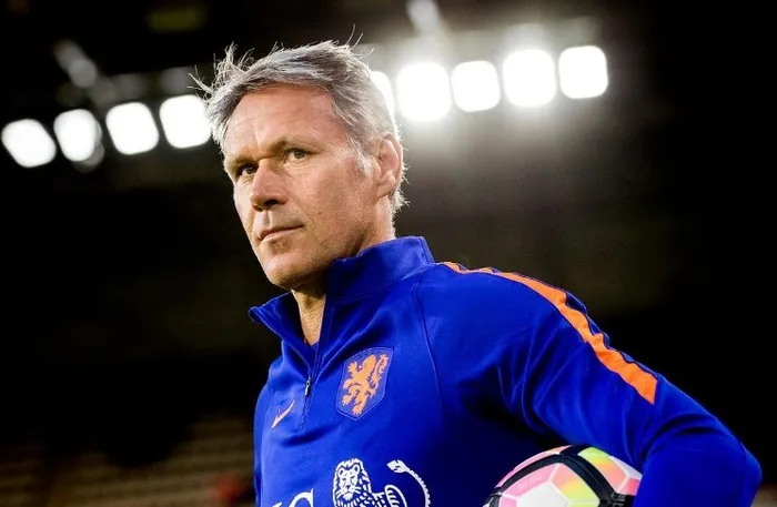 hollandali-efsane-van-bastenden-uefaya-merih-demiral-tepkisi-sert-sozlerle-elestirdi-1720281837719.jpg Hollandalı efsane Van Basten'den UEFA'ya Merih Demiral tepkisi: Sert sözlerle eleştirdi - 2