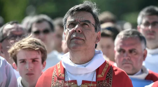 Fransa’da eski başpiskoposa soruşturma açıldı! Cinsel taciz suçlaması