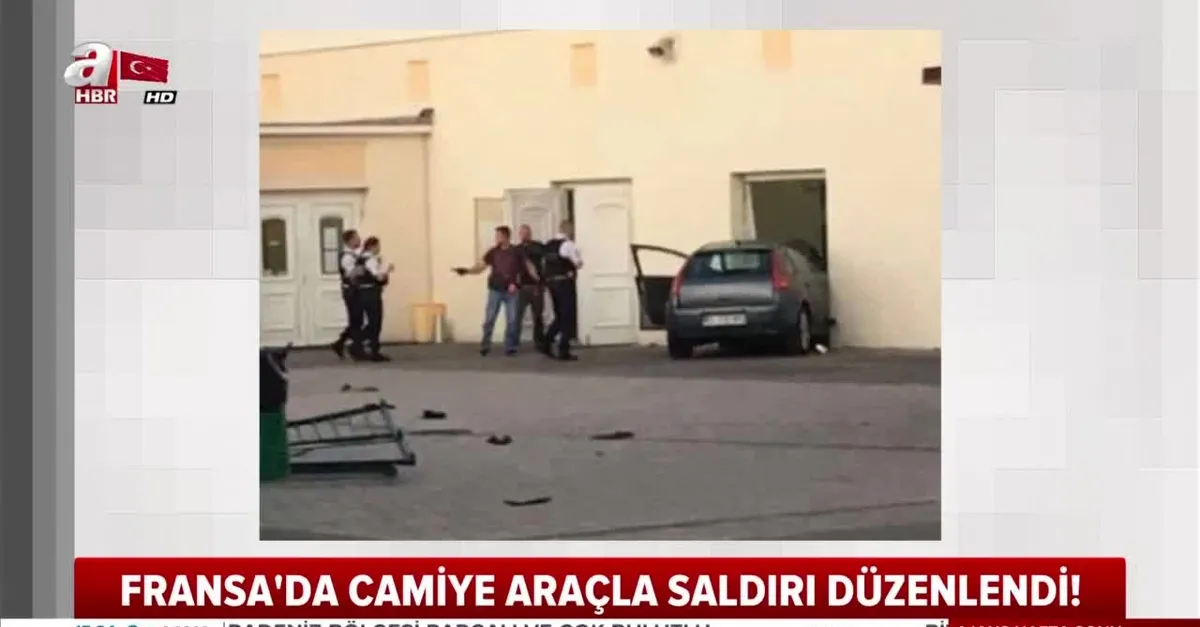 Fransa'da camiye araçla saldırı düzenlendi |Video