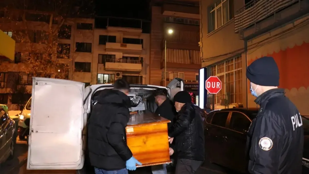 Yalnız yaşayan 93 yaşındaki kadın, yangın sonucu yaşamını yitirdi