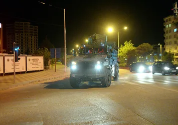 Sınır birliklerine komando sevkiyatı