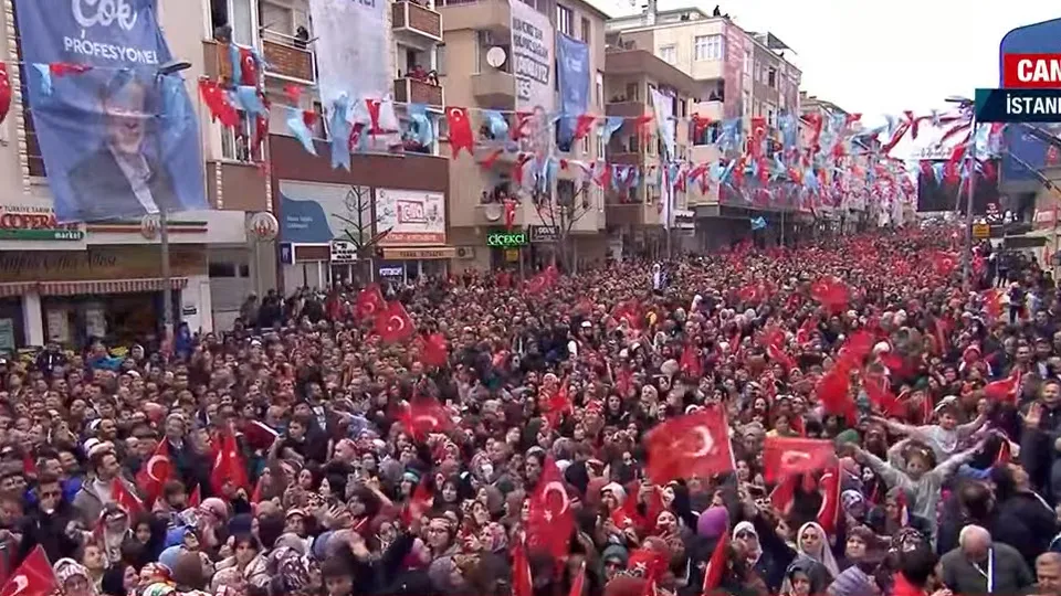 Pendik'te büyük coşku! Sokaklar doldu taştı... Başkan Erdoğan'a sevgi seli