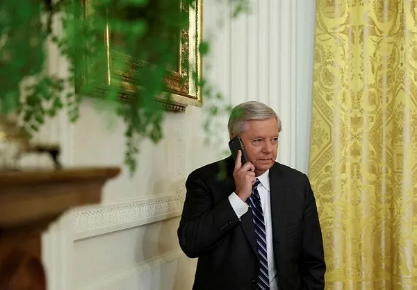 son-dakika-abdli-senatorden-putine-suikast-imali-paylasim-1646365098445.jpeg Son dakika: ABD'li senatörden "Putin'e suikast" imalı paylaşım - 1