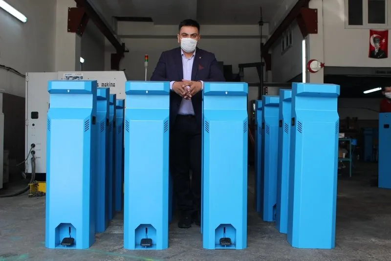 Gebze De Uretiyor Dunya Kapida Sira Oldu