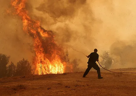 Yunanistan'daki yangınlarda 5. gün! Ülke alev kapanında 