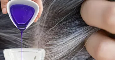 Beyaz saçları inci gibi parlatıyor! Bir kere süren vazgeçemiyor