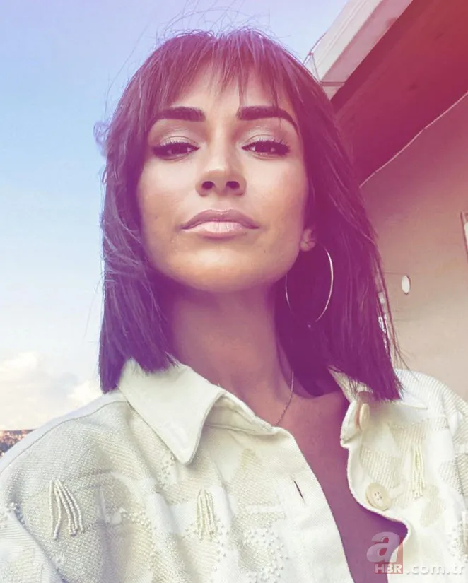 Baba dizisinin Şahika’sı Zeynep Tuğçe Bayat’ın paylaşımı olay oldu! Kardeşi Tutku güzelliğiyle hayran bıraktı 5