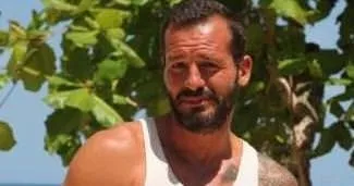 Survivor Nihat kimdir?