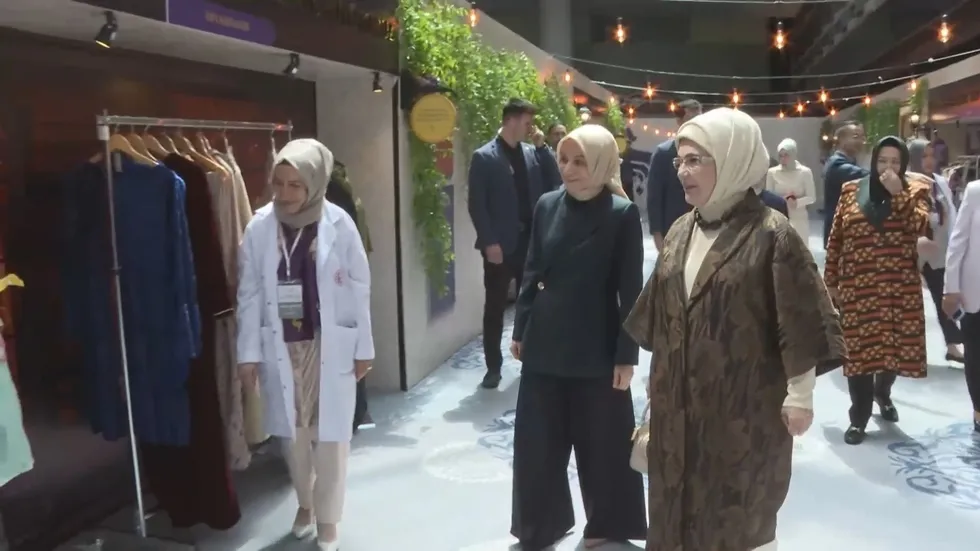 emine-erdogandan-deprem-bolgesine-guclu-destek-50-kadin-girisimciye-is-yeri-mujdesi-1781881772490.jpg 50 kadın girişimciye iş yeri müjdesi - 2