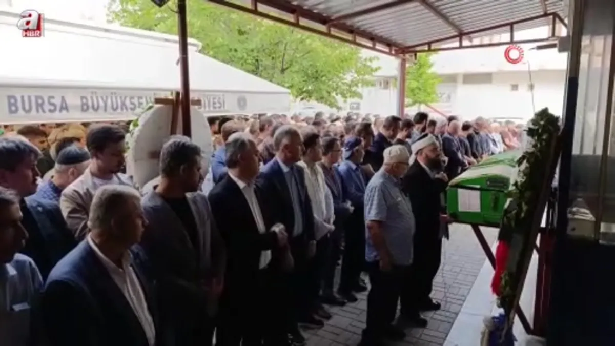 Bursa'da motosikletle kazaya karışan muhtar son yolculuğuna uğurlandı