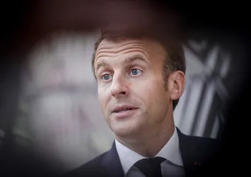 Macron Fransa'da Müslümanları hedef haline getirdi